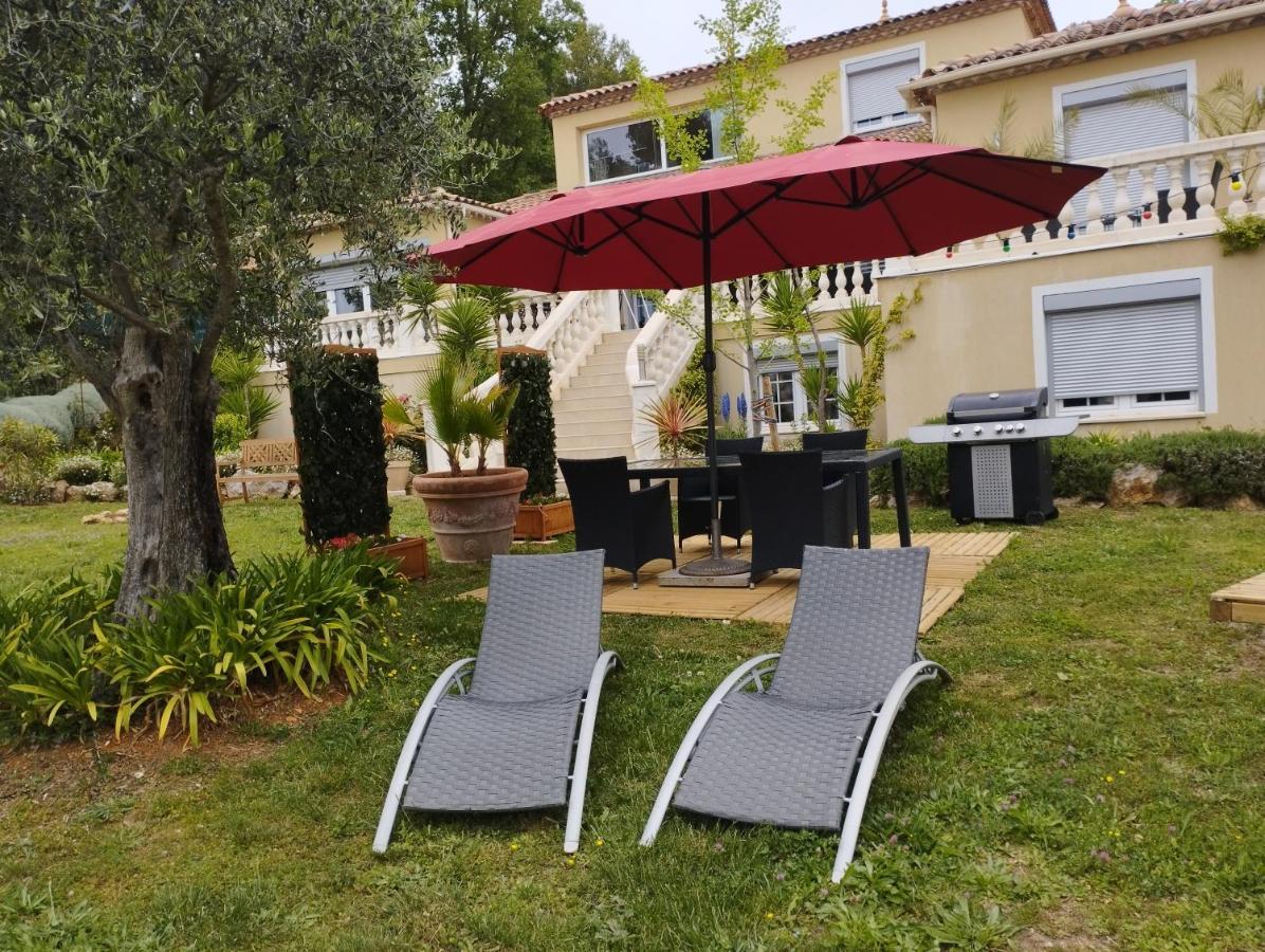 Villa Flora Superior Apartment كابريس المظهر الخارجي الصورة